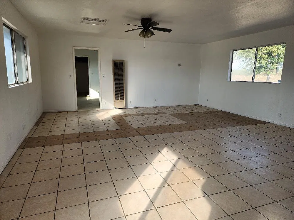 2 bed, $1,495 — Photo 2