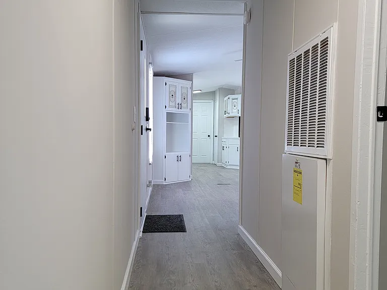 4 Edge St — Photo 13