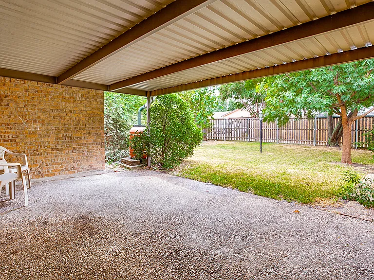 1308 Grinnell Dr — Photo 24