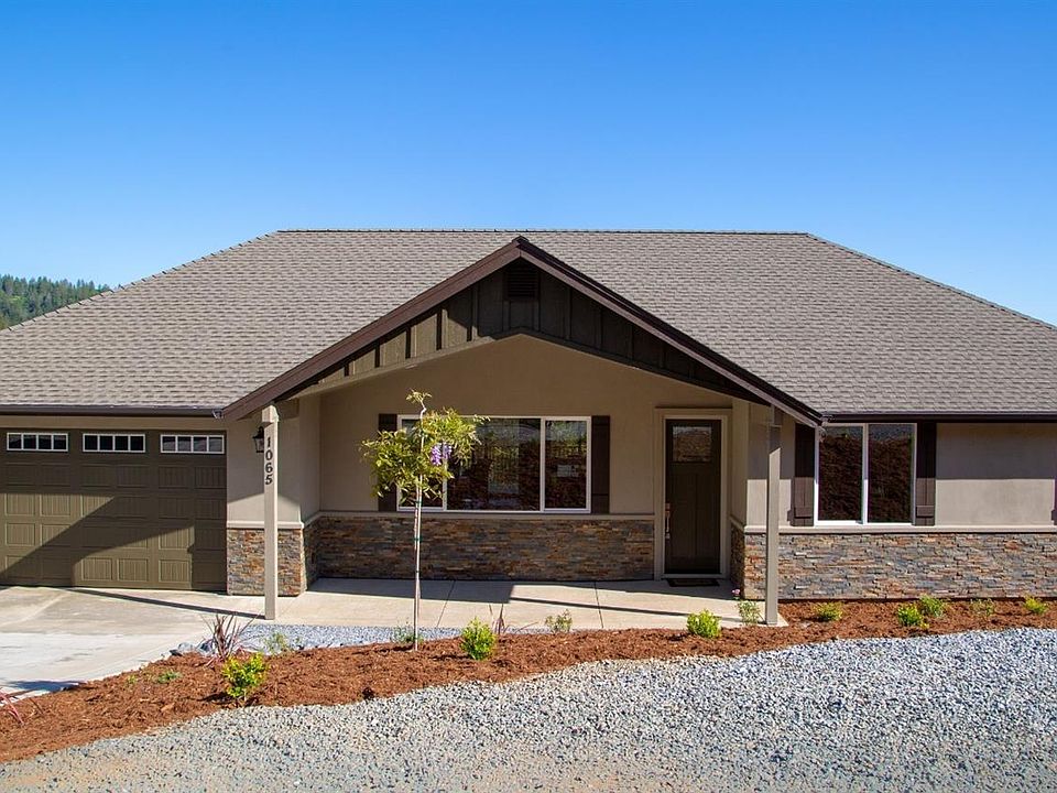 1st image of 1065 N Circle Dr