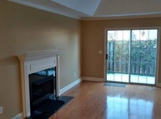 318 Rockbrook Ct, Greer, SC 29650