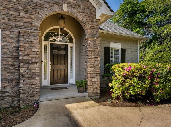 12 Trent Dr SE, Rome, GA 30161