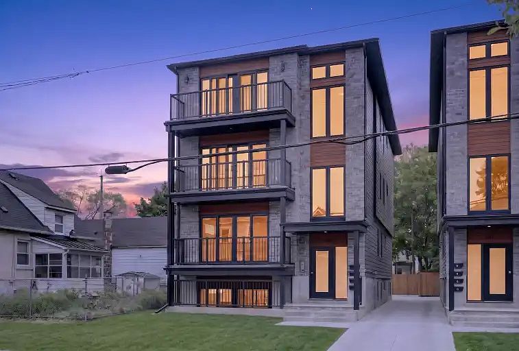 1st image of 340 Shakespeare St #2