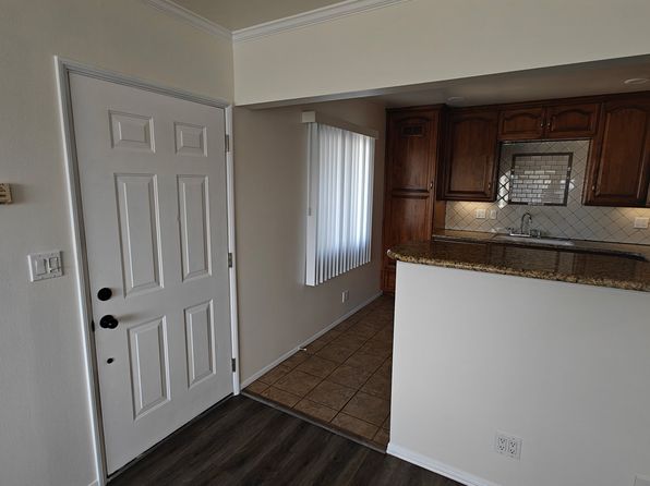 2518 Mathews Ave #5