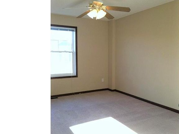 5th image of 15360 60th Ave N