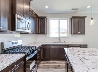 796 Shasta St, Madera, CA 93638