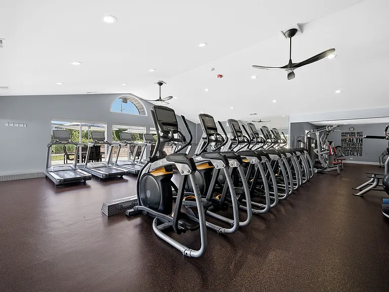 TGM McDowell Place — Photo 39