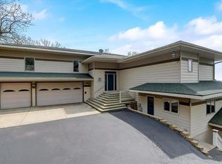 3288 Mound View Rd, Verona, WI 53593