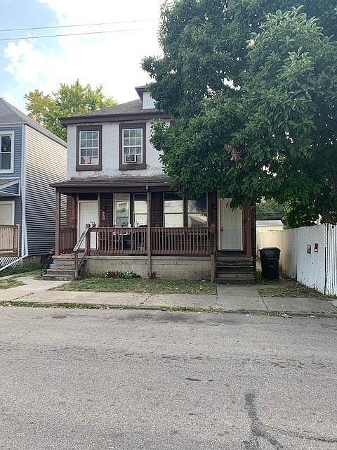 1st image of 214 S Yale Ave