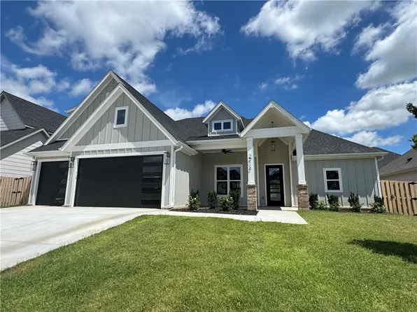 2714 Eris Ave, Lowell, AR 72745