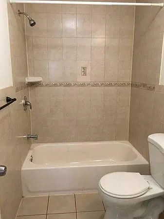 2 bed, 950 sqft, $1,525 — Photo 3