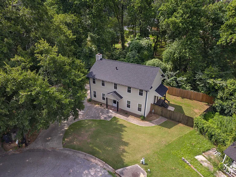 715 Cool Brook Ct — Photo 20
