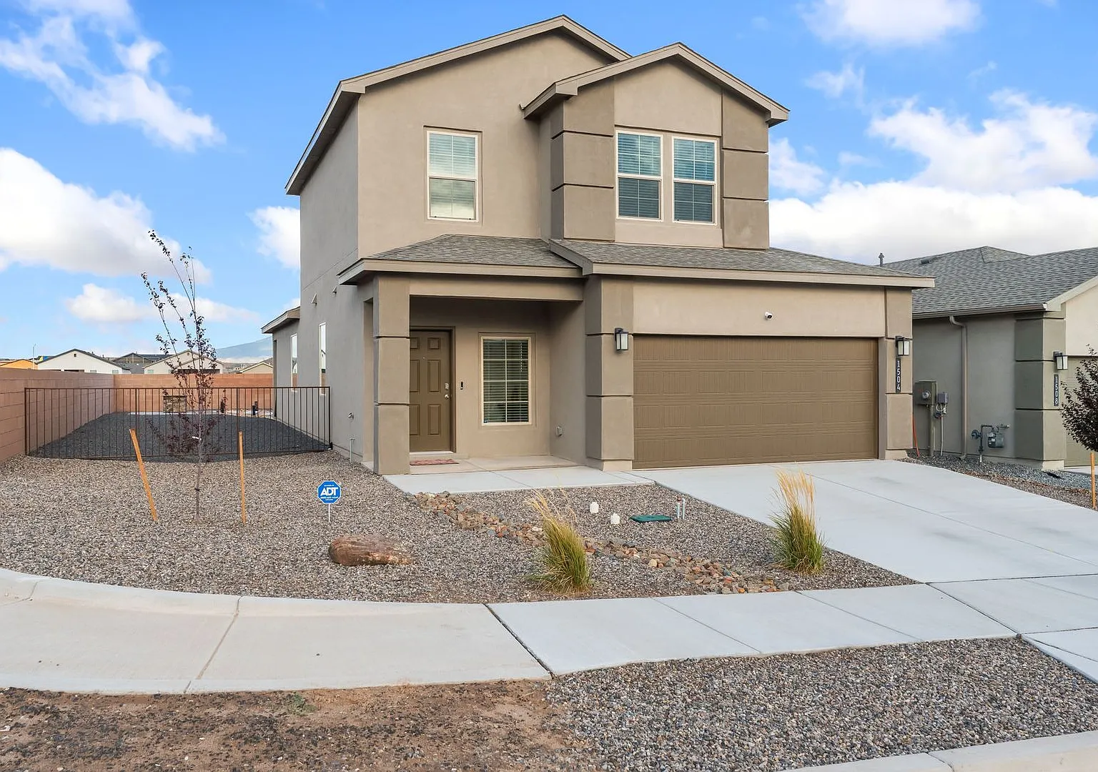 Coming Soon Available For November 2026 2025 Home Mountain Views Primary Suite Downstairs — Photo 1