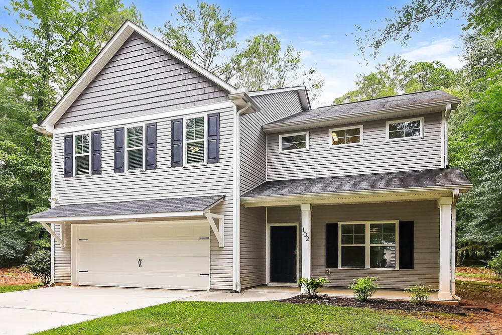 4 bed, 2.5 bath, 2471 sqft, $2,610 — Photo 4