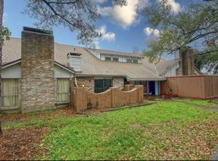 5706 Easthampton Dr #5706B, Houston, TX 77039