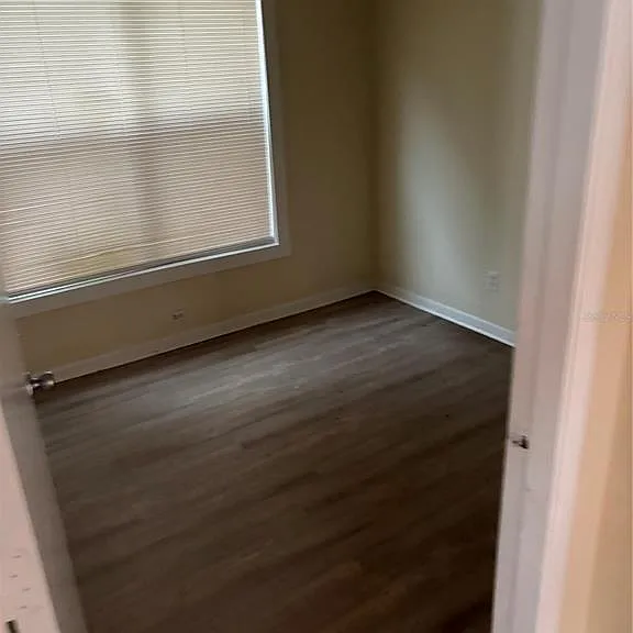 111 S Newport Ave #6 — Photo 6