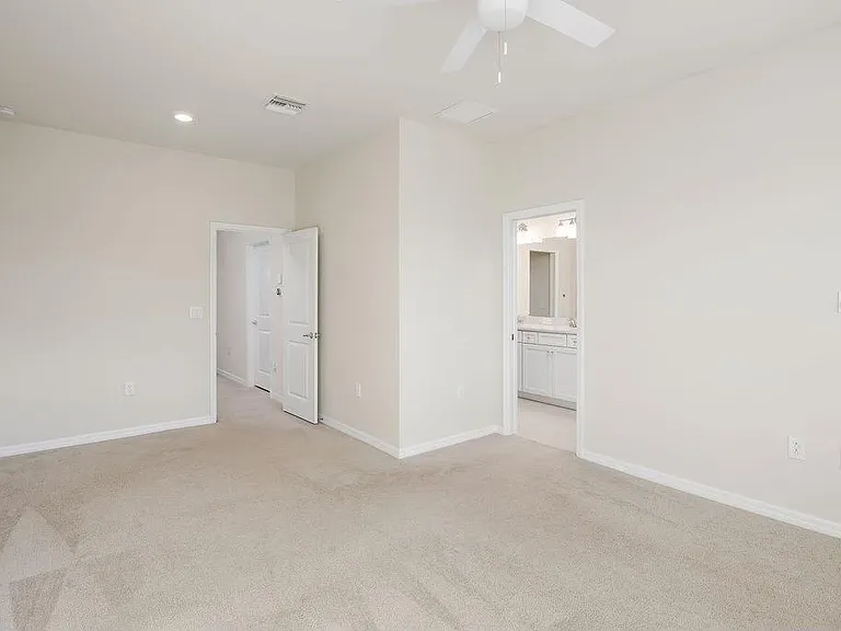 11908 Pebble Dr #11908 — Photo 15