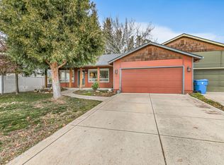 388 Crystal Dr, Eagle Pt, OR