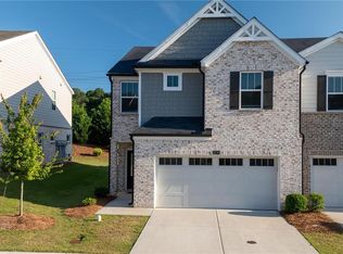 1030 Sunny Lake Dr, Lawrenceville, GA 30043