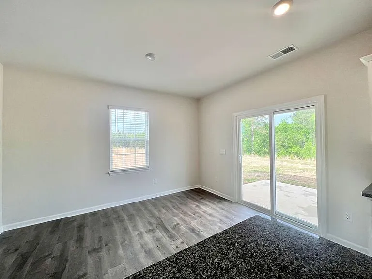 219 Blue Aspen Dr — Photo 9