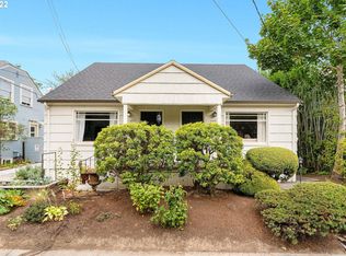 2673 NW Raleigh St, Portland, OR 97210