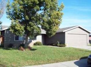 2230 Spring Dr, Escalon, CA 95320