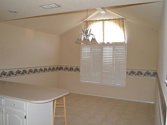 5th image of 9804 Belmont Ave