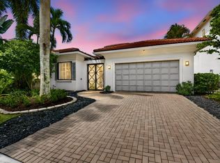 17944 Villa Club Way, Boca Raton, FL 33496