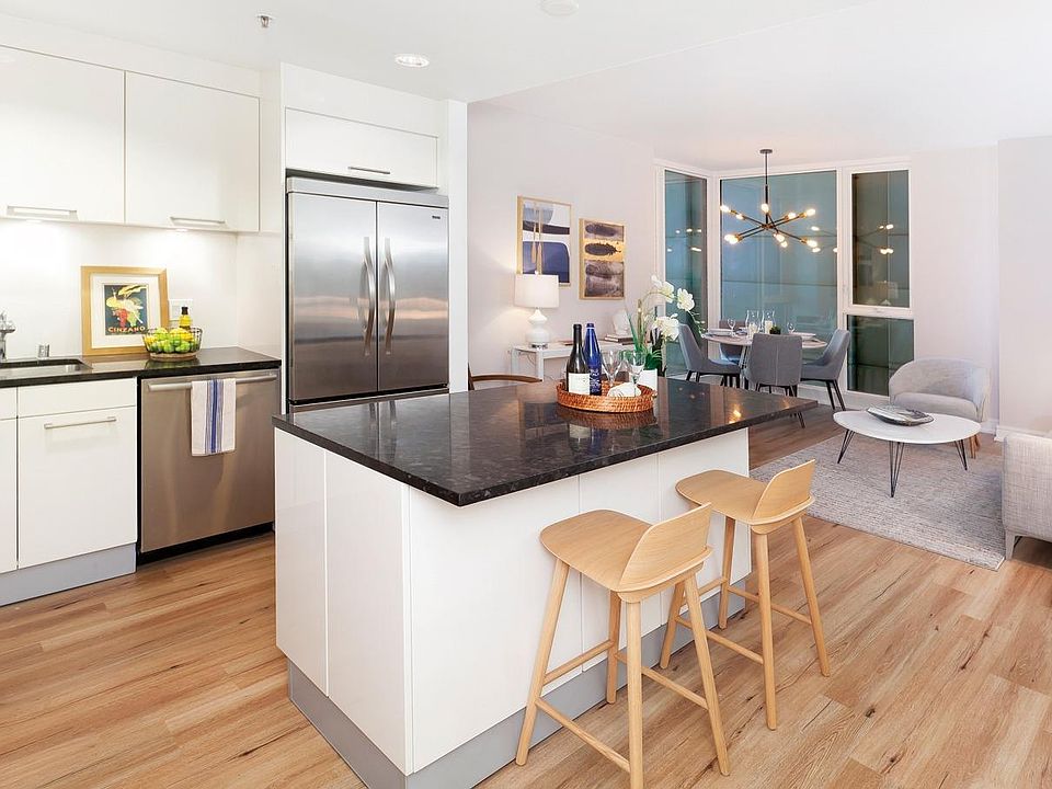 1st image of 631 Folsom St APT 7E