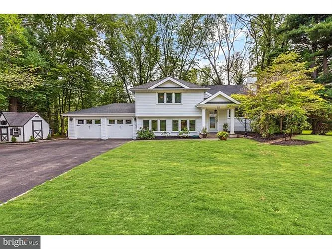 35 Knoll Dr photo 1