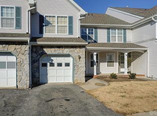 43 Jill Ct S, Monmouth Junction, NJ 08852