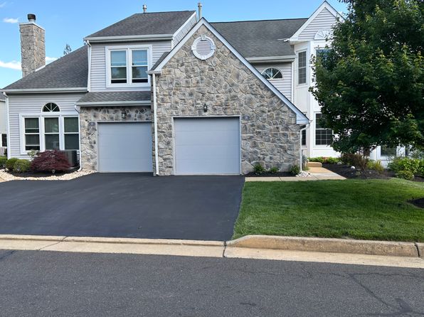 16 Nathan Ct