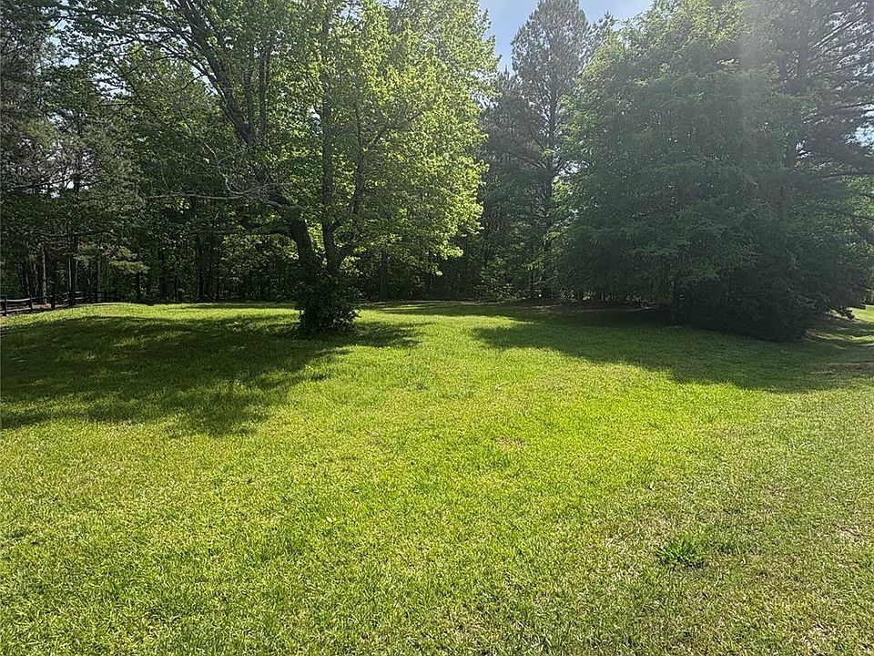 1st image of 738 Clegg Farm Dr