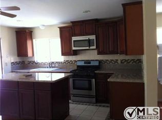 1021 N Rose St, Escondido, CA 92027