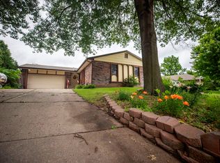 226 Timberlane Ct, Haysville, KS 67060