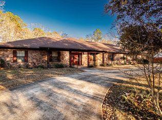 502 Oak Manor Dr, El Dorado, AR 71730
