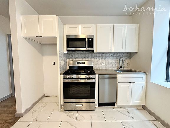 2nd image of 565 W 144th St APT 2G