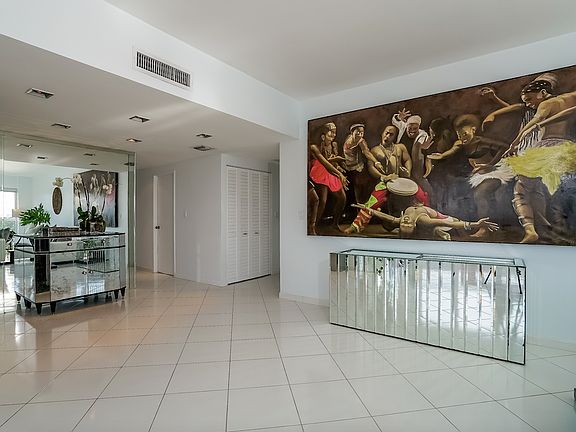 5th image of 9102 W Bay Harbor Dr #7A