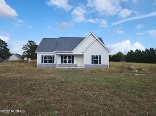 866 Cherry Run Rd, Washington, NC 27889