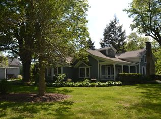 6458 Chapel Rd, Madison, OH 44057