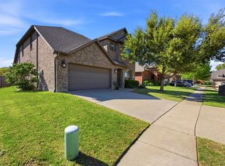 504 Neils Ct, Arlington, TX 76002