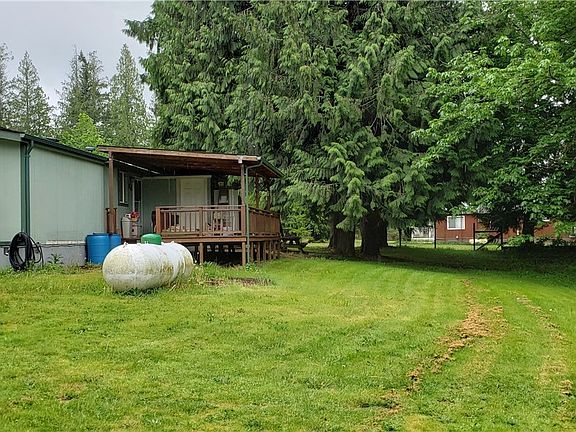 4th image of 36418 46th Ave E