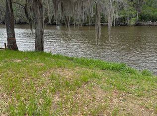 1869 Pine Island Rd, Karnack, TX 75661