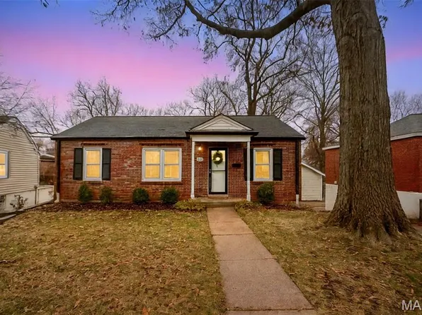 116 Constance Ct, Saint Ann, MO 63074