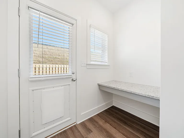 4047 Red Rock Pl — Photo 6
