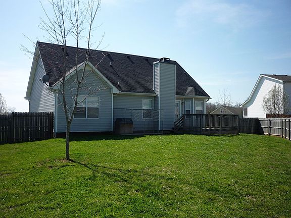 3rd image of 1201 Snoopy Dr