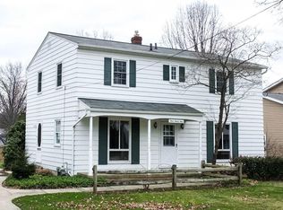 421 Holliston Rd, Akron, OH 44333