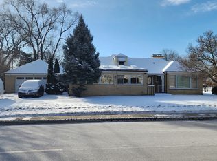 6755 N Minnehaha Ave, Lincolnwood, IL