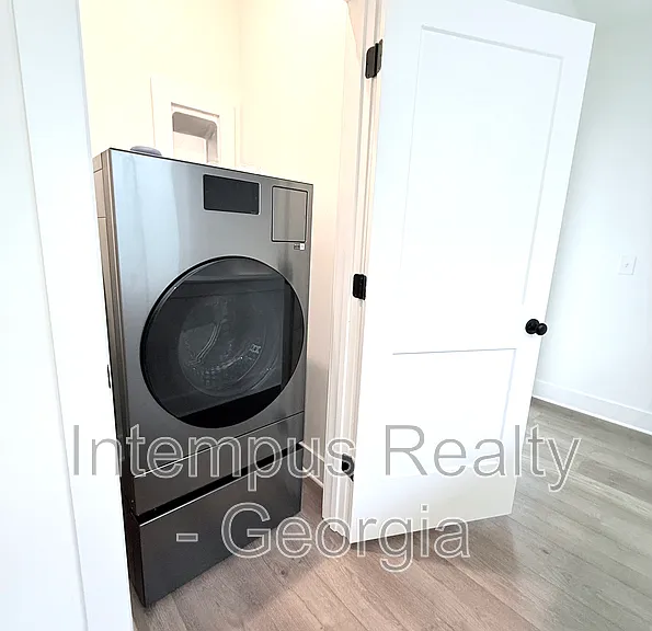 102 Pinecone Pkwy — Photo 16