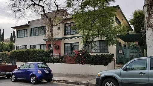 3rd image of 2009 Argyle Ave APT 8